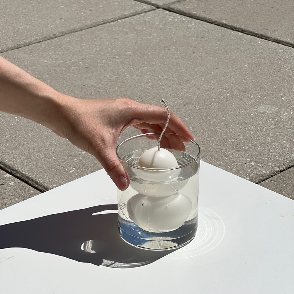 Handmade container candle